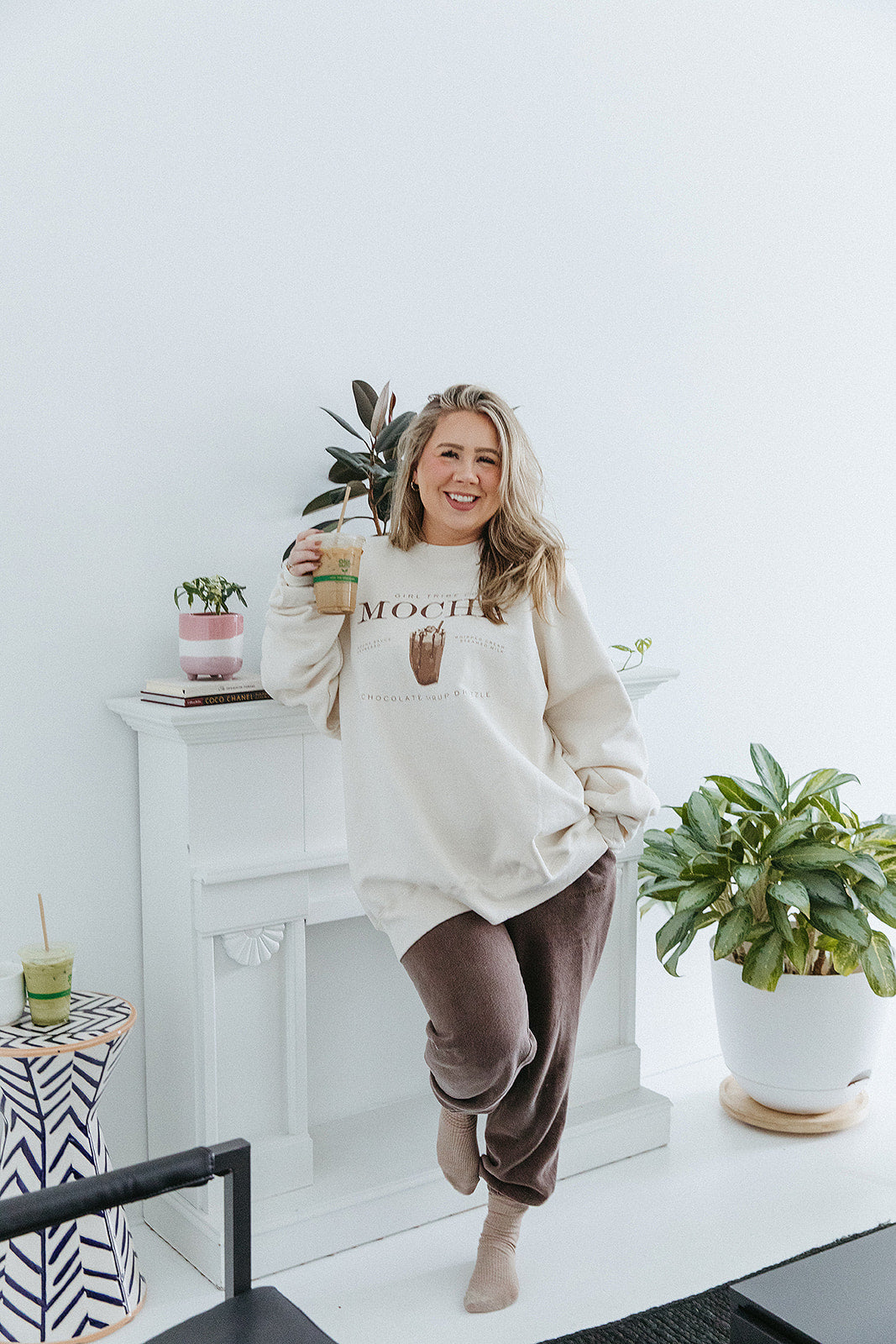 Mocha Sweatshirt In Ivory