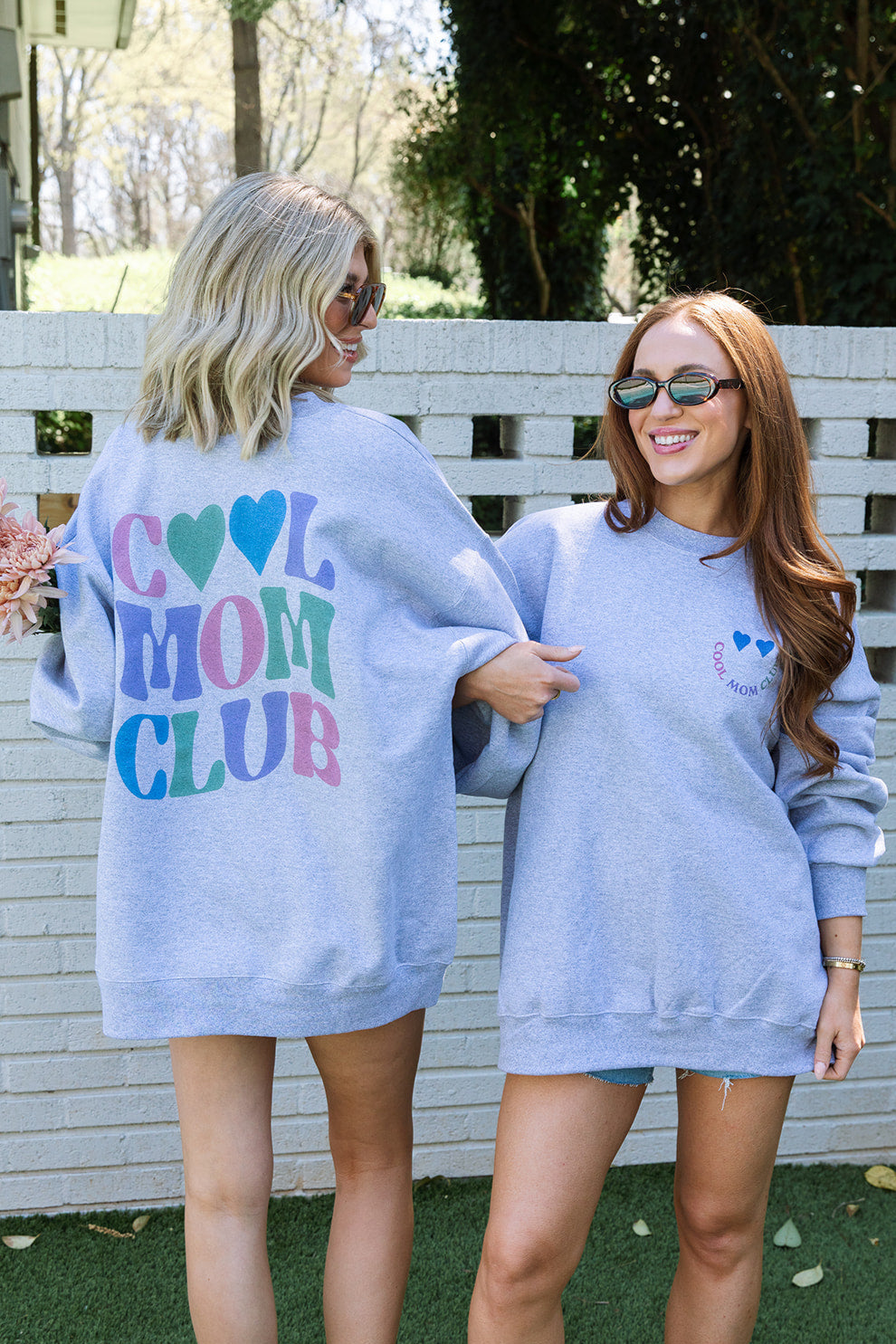Cool Mom Club Sweatshirt In Stone – Girl Tribe