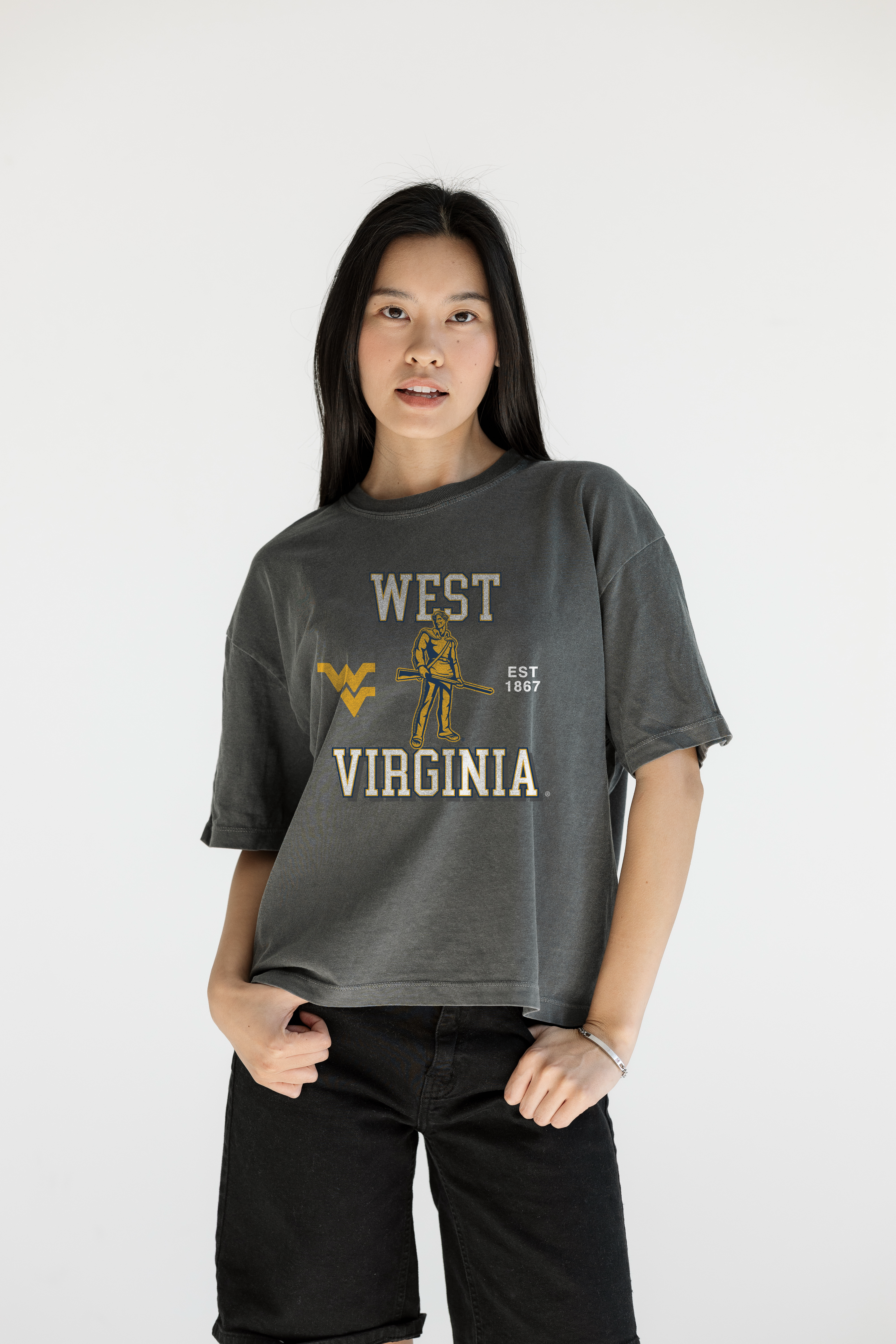 West Virginia University: Mountaineers Crop Tee in Pepper