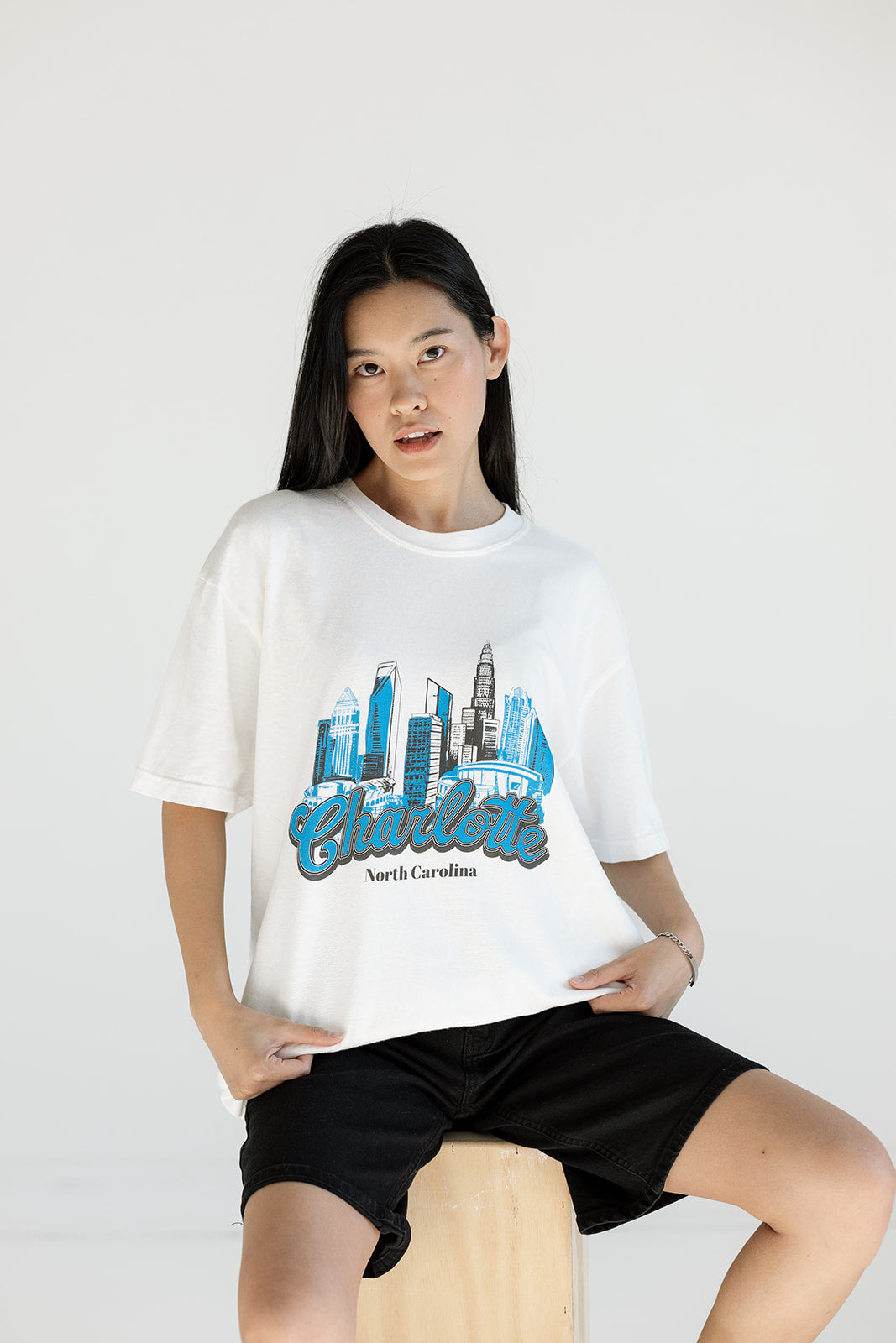 Charlotte skyline tee