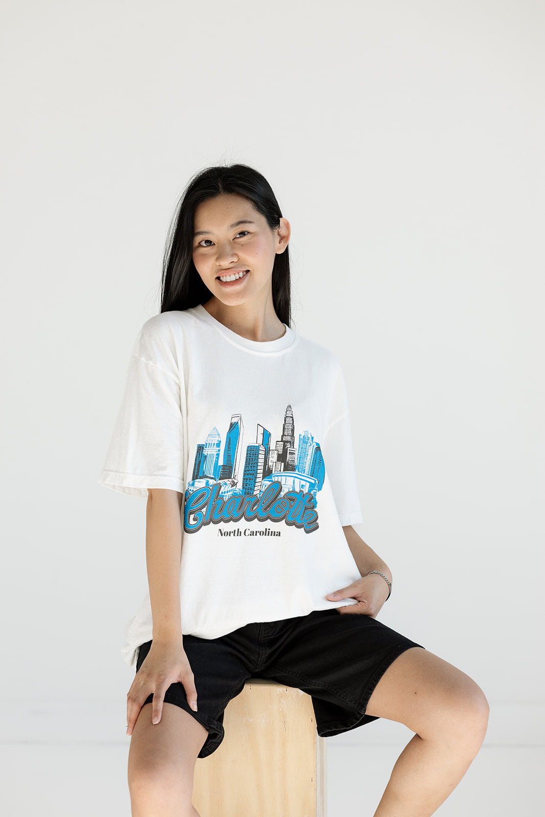 Charlotte skyline tee