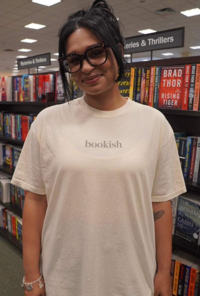 Bookish Tee - Jolie Reads x Girl Tribe Co.