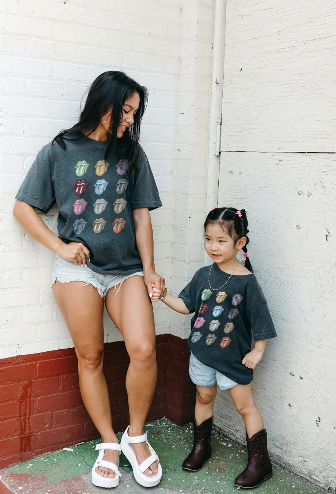 Youth Tongue Concert Tee in Pepper