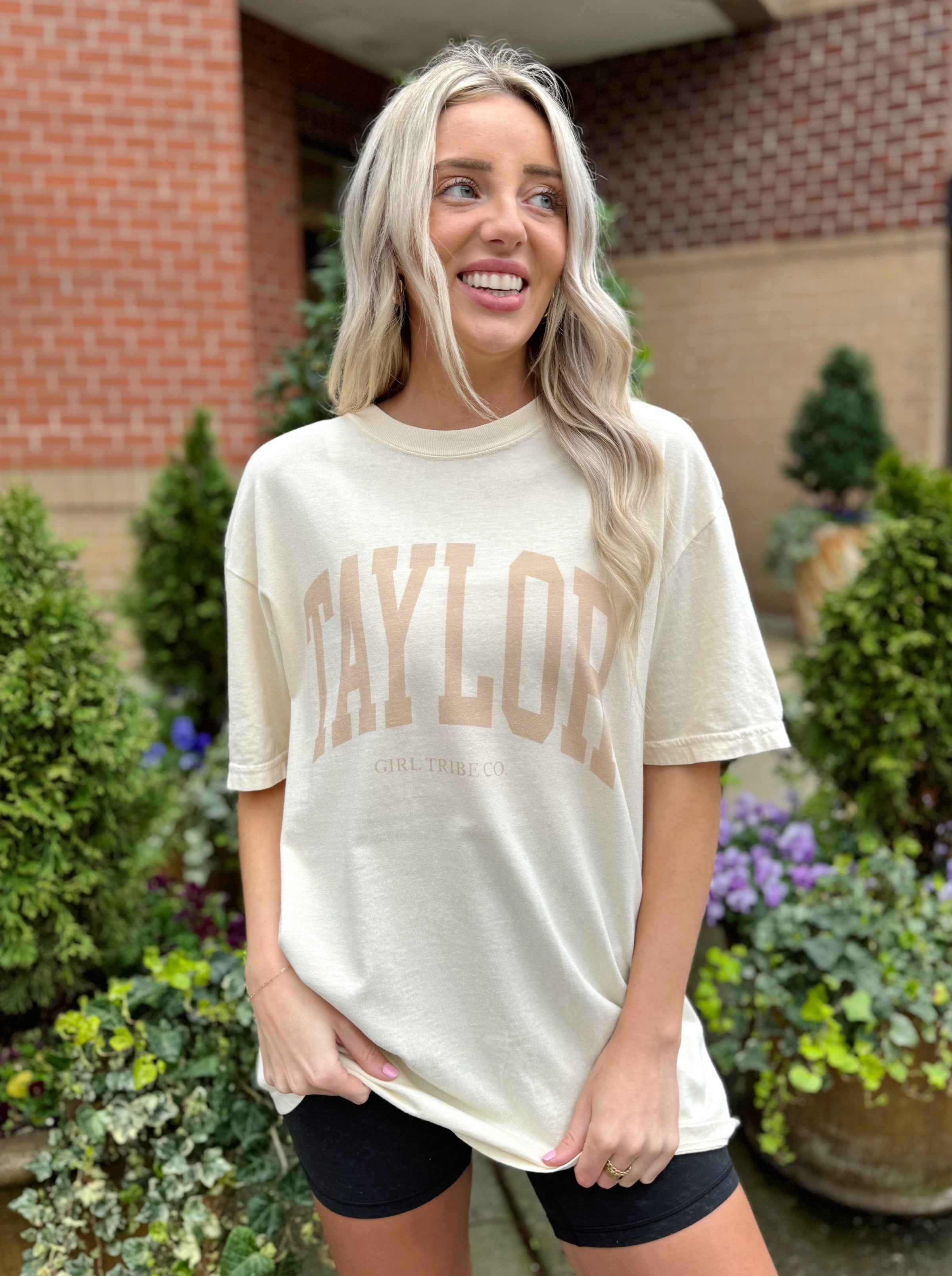 Taylor Block Tee in Ivory